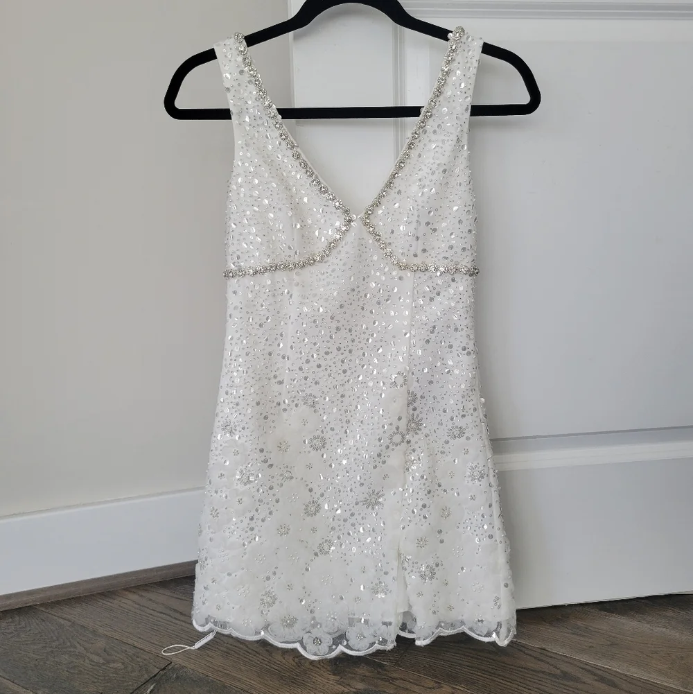 Self Portrait White Beaded Sequin V-neck Mini Dress - Picture 2 of 6